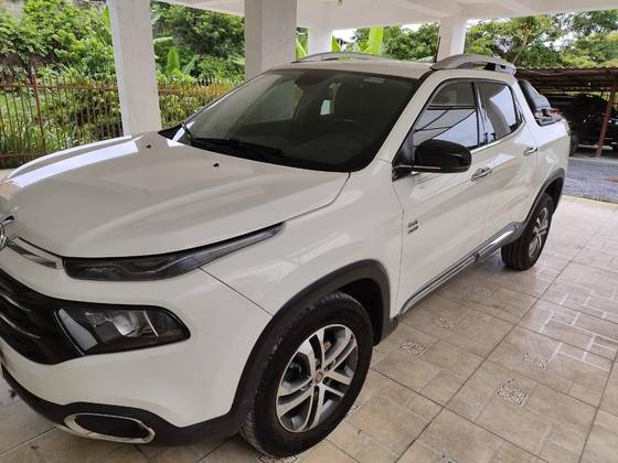 FIAT TORO 2.0 16V TURBO DIESEL VOLCANO 4WD AT9